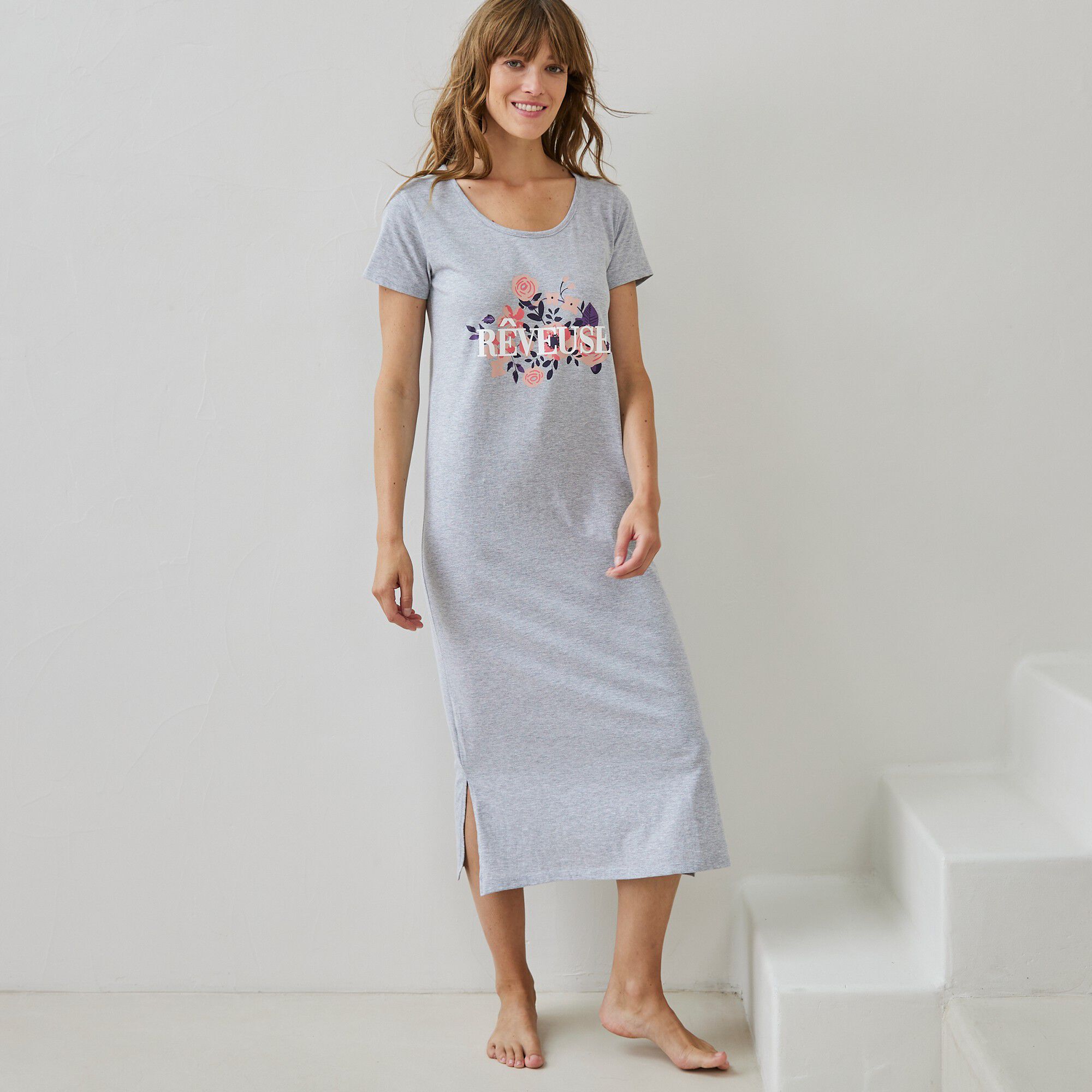 Blanche porte deals chemises de nuit